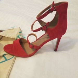 NEW Tahari Size 8 Red Suede High Heel Sandals